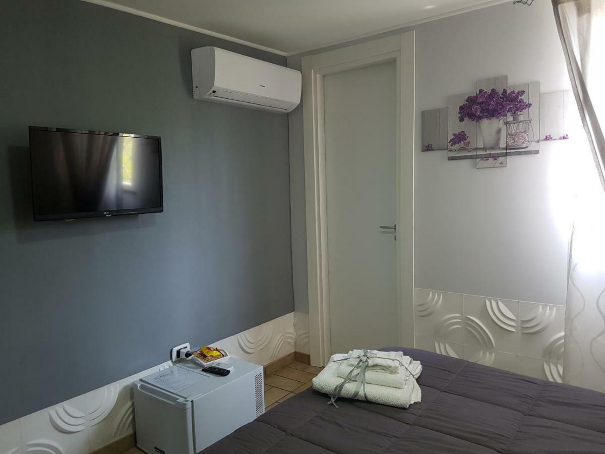 La Mariposa De La Reina Bed & Breakfast แอร์โกลาโน ภายนอก รูปภาพ