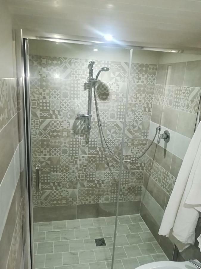 La Mariposa De La Reina Bed & Breakfast แอร์โกลาโน ภายนอก รูปภาพ