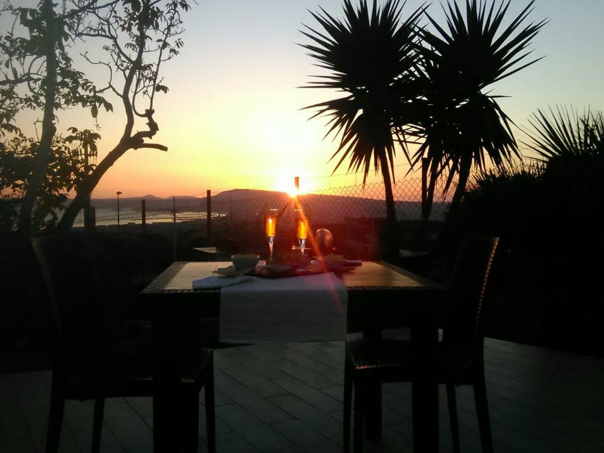 La Mariposa De La Reina Bed & Breakfast แอร์โกลาโน ภายนอก รูปภาพ