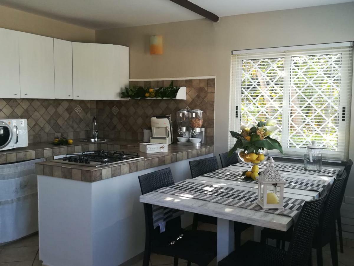 La Mariposa De La Reina Bed & Breakfast แอร์โกลาโน ภายนอก รูปภาพ